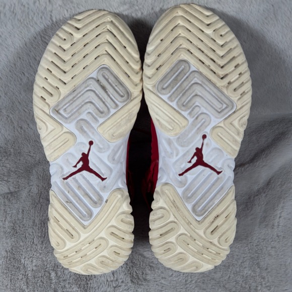 Nike Air Jordan AUTHENTICATED Proto React Red Men's Sneaker Size 10 BV1654-601 - Picture 10 of 10